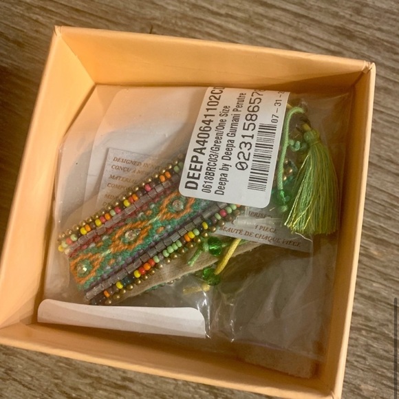 Multicolor Beaded Bracelet. - Picture 5 of 7